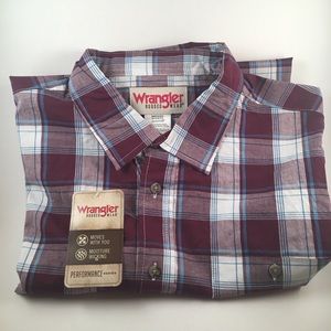 Wrangler Men’s Short Sleeve Button Shirt NWT